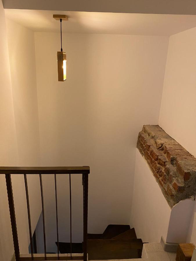 Interbelic House With Courtyard And Terrace Villa บูคาเรสต์ ภายนอก รูปภาพ